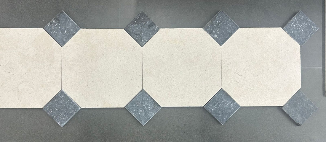 Nueva piedra francesa en patrón clásico: Clair Luguet con cabuchones