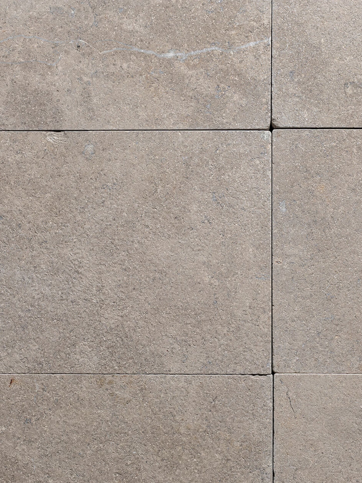 Limestone Egipcio Gem Light Acid Tumbled