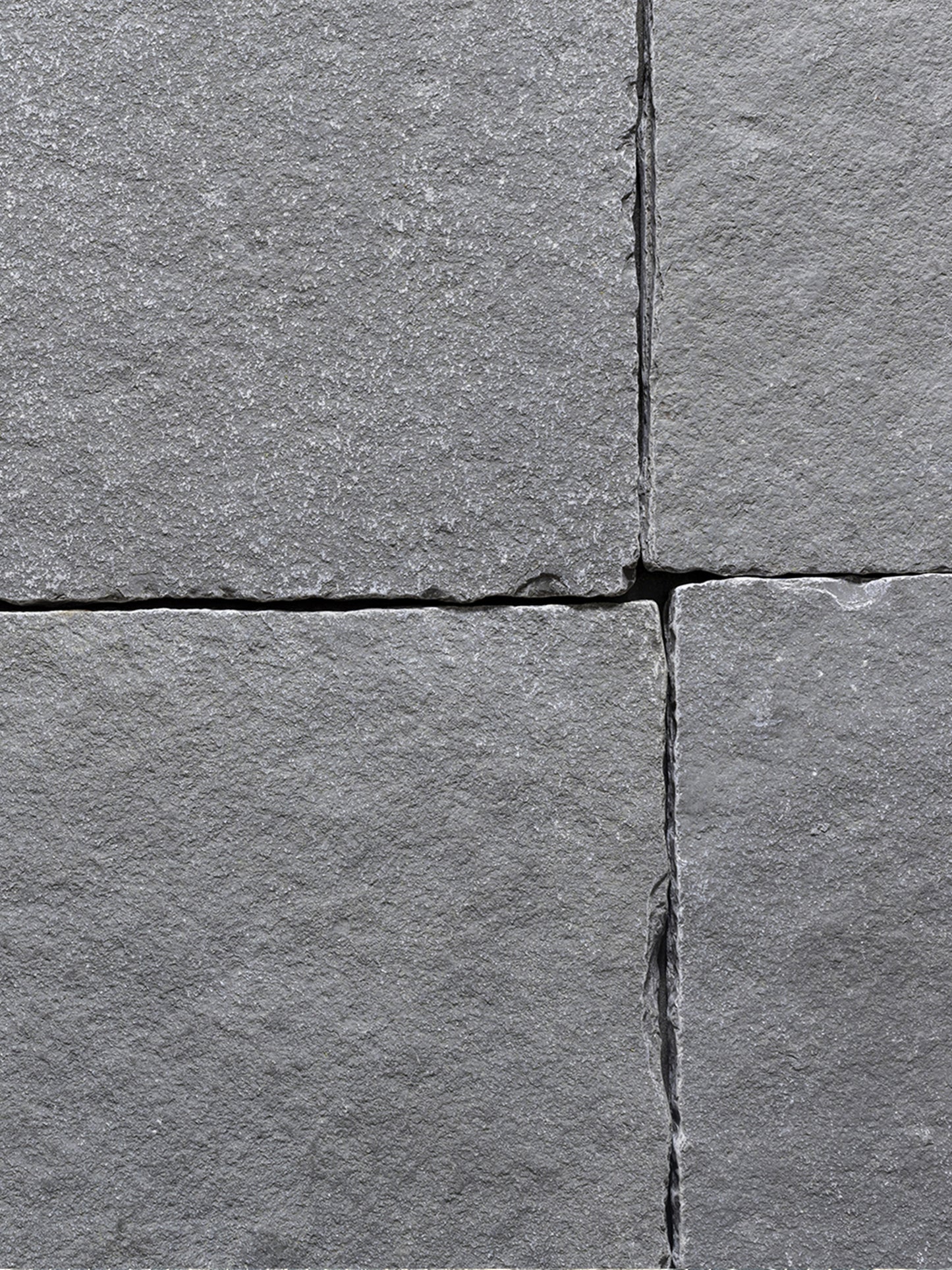 Limestone Tandur Grey Hand cut edges