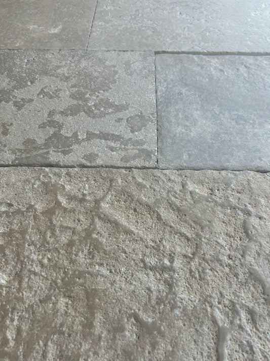 Limestone Frances Perigord Antique
